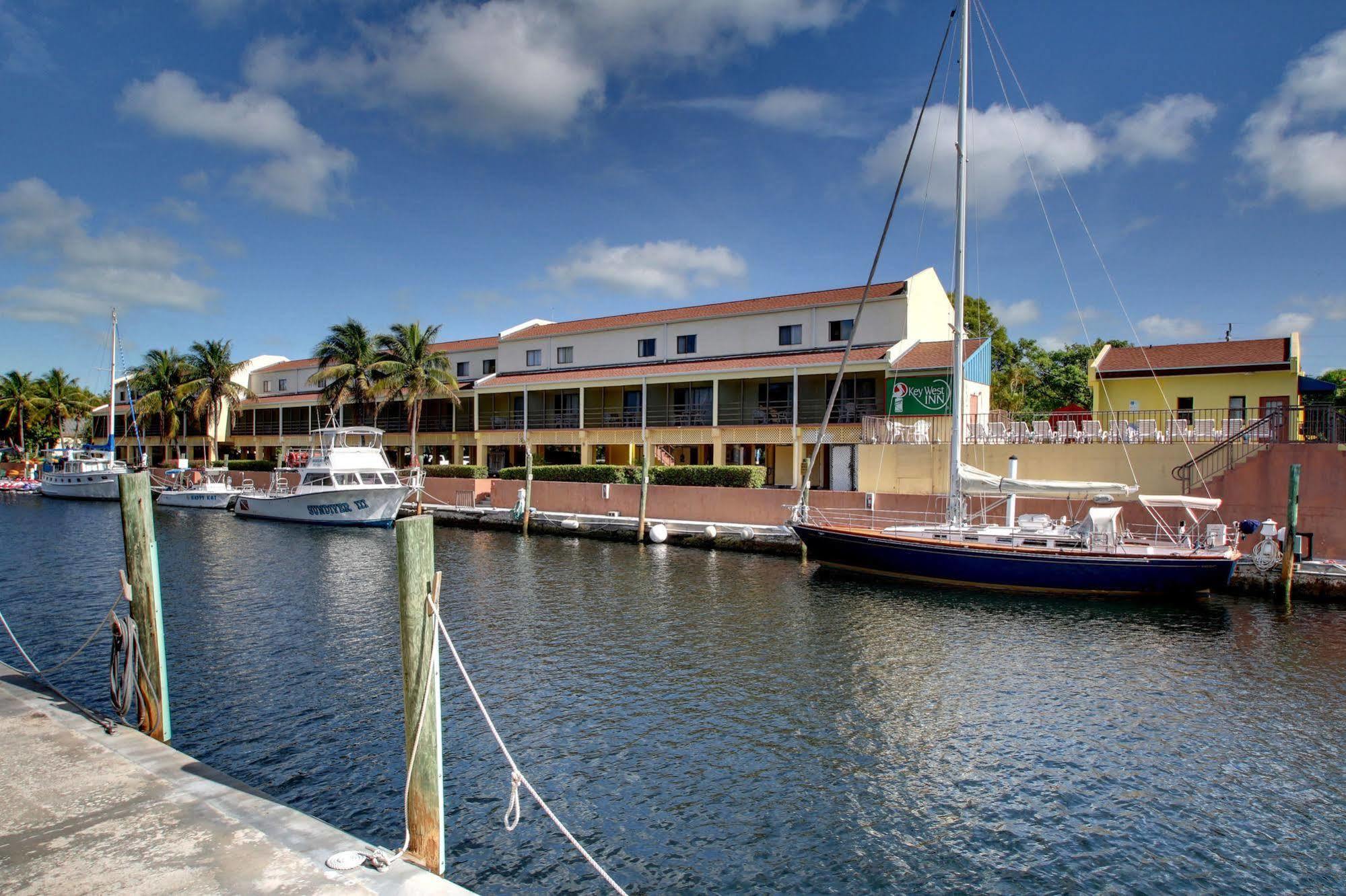 Inn Waterside And Marina 3*
